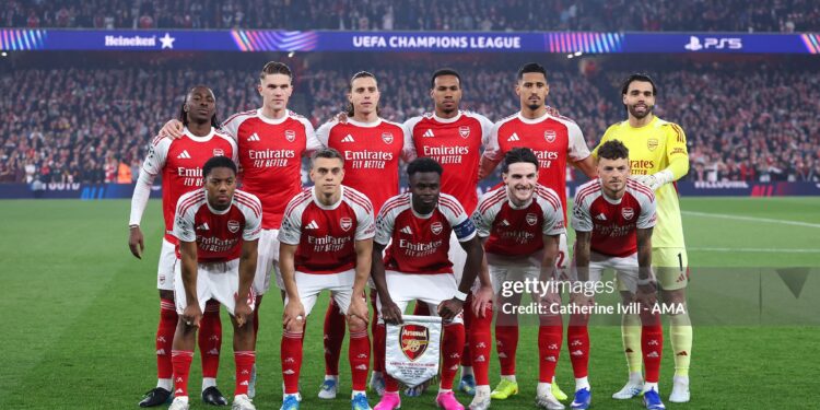 Arsenal team group photo during the UEFA Champions League 2025/26 Semi Final Second Leg match between Arsenal FC and Atletico de Madrid (Photo by Catherine Ivill - AMA/Getty Images)