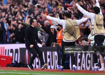 Unai Emery manger / head coach of Aston Villa celebrates during the UEFA Europa League 2025/26 Semi-Final Second Leg match between Aston Villa FC and Nottingham Forest FC (Photo by Robbie Jay Barratt - AMA/Getty Images)