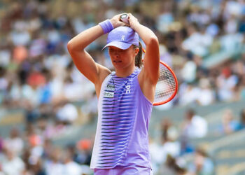 Iga Swiatek of Poland in action against Marta Kostyuk of Ukraine in the fourth round on Day Eight of the 2026 French Open at Roland Garros on May 31, 2026 in Paris, France (Photo by Robert Prange/Getty Images)