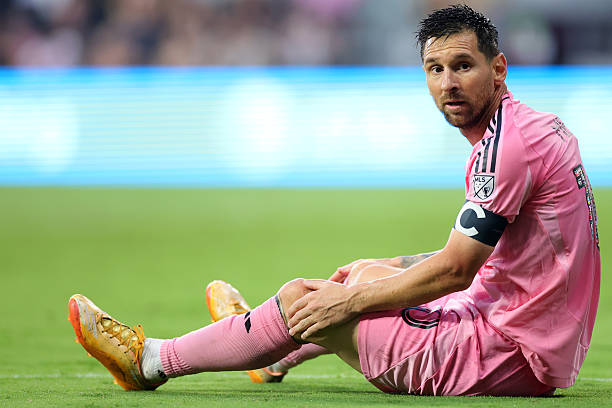 Lionel Messi sparks injury concern ahead of World Cup after Inter Miami substitution