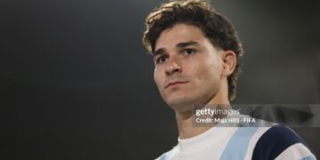 ARLINGTON, TEXAS - JUNE 22: Julian Alvarez #9 of Argentina arrives at the stadium before the FIFA World Cup 2026 Group J match between Argentina and Austria at Dallas Stadium on June 22, 2026 in Arlington, Texas. (Photo by Maja Hitij - FIFA/FIFA via Getty Images)