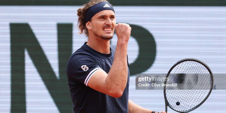 Alexander Zverev of Germany celebrates winning the second game of the fourth set against Jakub Mensik of Czechia in their Men's Singles semi-final match on Day Thirteen of the 2026 French Open  (Photo by Clive Brunskill/Getty Images)