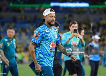 Neymar Jr. reacts after the international friendly match between Brazil and Panama (Photo by Buda Mendes/Getty Images)