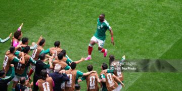 Julian Quinones of Mexico celebrates a goal with teammates during the FIFA World Cup 2026 Group A match between Mexico and South Africa (Photo by Jose Breton/Pics Action/NurPhoto via Getty Images)