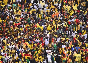 Soccer, Men's, 2026 World Cup, England vs. Ghana, Group Stage, Group L, Matchday 2, Boston Stadium, Ghana fans create a lively atmosphere. PLEASE NOTE: In accordance with FIFA regulations, these images may be used exclusively for editorial purposes. Commercial use is prohibited. Furthermore, no video-like sequences may be created, and no alterations may be made to the image, either in the foreground or the background. Photo: Tom Weller/dpa (Photo by Tom Weller/picture alliance via Getty Images)