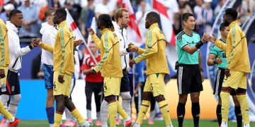 FOXBOROUGH, MASSACHUSETTS - JUNE 23: Harry Kane #9 of England shakes hands with Thomas Partey #5 of Ghana prior to the FIFA World Cup 2026 Group L match between England and Ghana at Boston Stadium on June 23, 2026 in Foxborough, Massachusetts. (Photo by Buda Mendes/Getty Images)