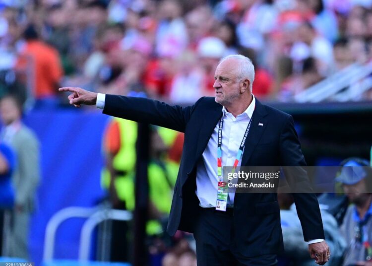 Graham Arnold, head coach of Iraq gives tactics during the 2026 FIFA World Cup First Stage Group I match between Iraq and Norway (Photo by Abdulhamid Hosbas/Anadolu via Getty Images)