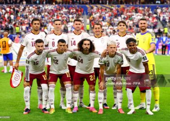 Players of Spain pose for a team photo before the FIFA World Cup 2026 Semi Final match between France and Spain (Photo by Kyle Rivas - FIFA/FIFA via Getty Images)