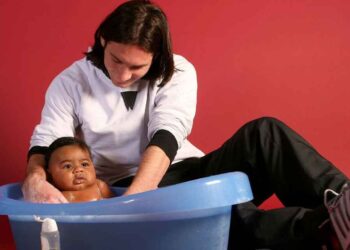 20-year-old Lionel Messi and a 6-month-old Lamine Yamal inside the Camp Nou dressing room in Barcelona in 2007 Photo Courtesy: AP