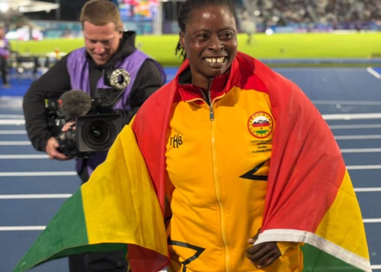 Zinabu Issah after winning Silver