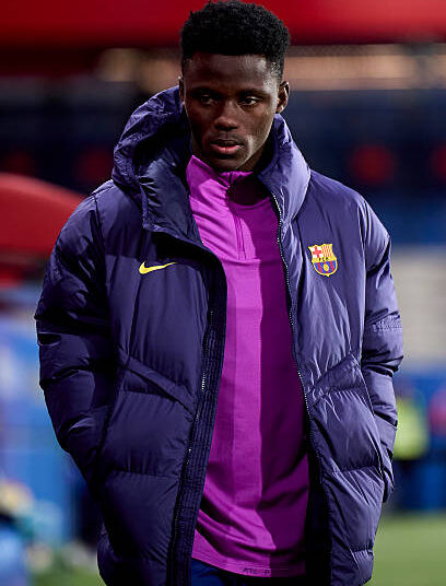 Abdul Aziz Issah of FC Barcelona Atletic looks on prior to the Segunda RFEF G3 match between FC Barcelona Atletic and Valencia Mestalla at Estadi Johan Cruyff on January 07, 2026 in Barcelona, Spain. (Photo by Pablo Rodriguez/Quality Sport Images/Getty Images)