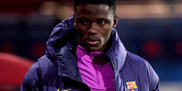 Abdul Aziz Issah of FC Barcelona Atletic looks on prior to the Segunda RFEF G3 match between FC Barcelona Atletic and Valencia Mestalla at Estadi Johan Cruyff on January 07, 2026 in Barcelona, Spain. (Photo by Pablo Rodriguez/Quality Sport Images/Getty Images)