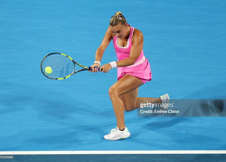 Sara Bejlek of Czechia returns a shot during a match against Aryna Sabalenka on day nine of the Cincinnati Open at Lindner Family Tennis Center on August 19, 2026 in Mason, Ohio. (Photo by Emilee Chinn/Getty Images)
