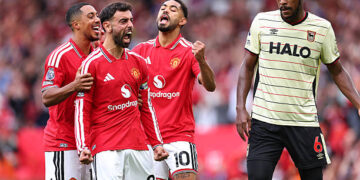 Bruno Fernandes of Manchester United celebrates after scoring a penalty to make it 3-1 during the Premier League 2026/27 match between Manchester United and Ipswich Town at Old Trafford on August 30, 2026 in Manchester, United Kingdom. (Photo by Robbie Jay Barratt - AMA/Getty Images)