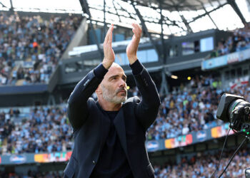 Enzo Maresca, Manager of Manchester City, applauds the fans prior to the Premier League 2026/27 match between Manchester City and AFC Bournemouth at Etihad Stadium on August 23, 2026 in Manchester, England. (Photo by Michael Steele/Getty Images)