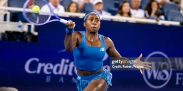Coco Gauff of the United States in action against Marta Kostyuk of Ukraine in the quarter-final on Day 11 of the Cincinnati Open (Photo by Robert Prange/Getty Images)