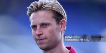 Frenkie de Jong of FC Barcelona ahead of  the during the pre-season friendly match between Birmingham City and FC Barcelona (Photo by Catherine Ivill - AMA/Getty Images)