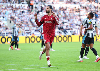 Dominik Szoboszlai of Liverpool celebrates after scoring a goal to make it 2-2 during the Premier League 2026/27 match between Newcastle United and Liverpool FC at St James' Park on August 23, 2026 in Newcastle upon Tyne, United Kingdom. (Photo by Robbie Jay Barratt - AMA/Getty Images)