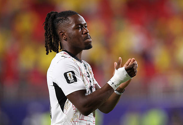 Brandon Thomas-Asante #10 of Ghana applauds fans after the 0-1 loss during the FIFA World Cup 2026 Round of 32 match between Colombia and Ghana at Kansas City Stadium on July 03, 2026 in Kansas City, Missouri. (Photo by Luke Hales/Getty Images)