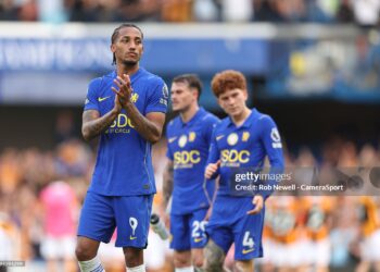 Chelsea's Joao Pedro applauds the fans at the final whistle during the Premier League 2026/27 match between Chelsea FC and Hull City (Photo by Rob Newell - CameraSport via Getty Images)