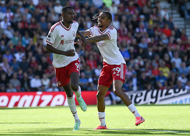Alexander Isak of Liverpool celebrates scoring his team’s first goal with teammate Bradley Barcola during the Premier League 2026/27 match between AFC Bournemouth and Liverpool FC at Vitality Stadium on September 20, 2026 in Bournemouth, England. (Photo by Mike Hewitt/Getty Images)