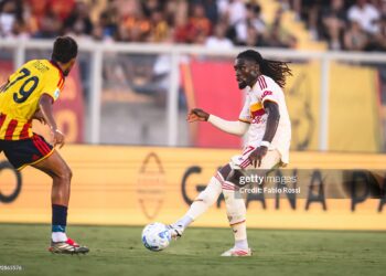 Manu Kone of AS Roma in action during the Serie A match between US Lecce and AS Roma (Photo by Fabio Rossi/AS Roma via Getty Images)