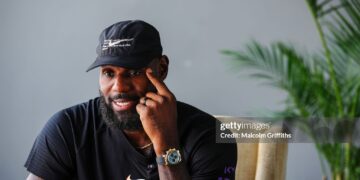 Lebron James, Owner of Team AlUla looks on during the E1 Series (Photo by Malcolm Griffiths/Getty Images)