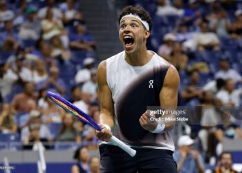 Ben Shelton of the United States reacts against Denis Shapovalov of Canada during their Men's Singles Third Round match on Day Six of the 2026 US Open (Photo by Mike Stobe/Getty Images)