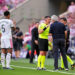 Referee Miguel Ángel Ortiz Arias and Jose Mourinho head coach of Real Madrid talk during the LaLiga EA Sports 2026/27 match between Atletico de Madrid and Real Madrid at Riyadh Air Metropolitano on September 20, 2026 in Madrid, Spain. (Photo by Jose Breton/Pics Action/NurPhoto via Getty Images)