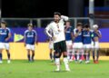 Bruno Fernandes of Manchester United reacts after Nico Paz of Como 1907 scores his team’s third goal during the UEFA Champions League 2026/27 League Phase MD3 match between Como 1907 and Manchester United (Photo by Marco Luzzani/Getty Images)