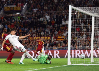 Carlos Espi scores the second goal . Photo Courtesy: Getty Images