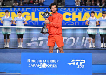 TOKYO, JAPAN - OCTOBER 06: Winner Carlos Alcaraz of Spain poses with the trophy after winning against Jiri Lehecka of Czechia in the Singles Final on day seven of Kinoshita Group Japan Open at Ariake Tennis Park on October 6, 2026 in Tokyo, Japan. (Photo by Kenta Harada/Getty Images)