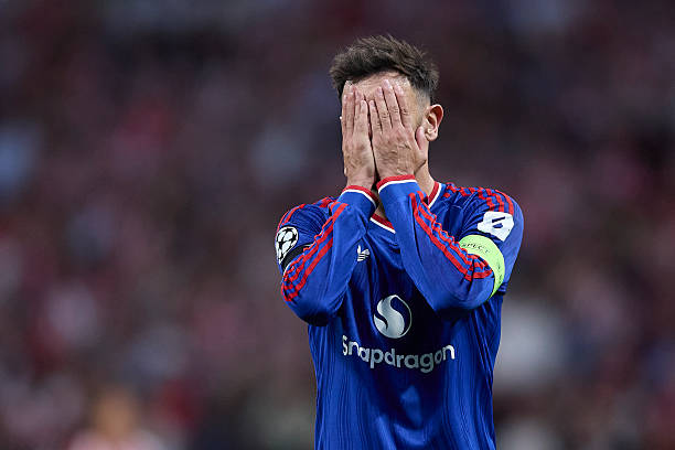 MADRID, SPAIN - OCTOBER 13: Bruno Fernandes of Manchester United reacts as he fails to score during the UEFA Champions League 2026/27 League Phase MD2 match between Atletico de Madrid and Manchester United at Riyadh Air Metropolitano on October 13, 2026 in Madrid, Spain. (Photo by Alvaro Medranda/Quality Sport Images/Getty Images)