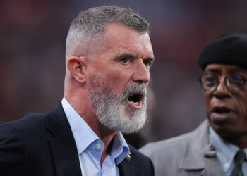 Roy Keane speaks with Ian Wright (Photo by James Gill - Danehouse/Getty Images)